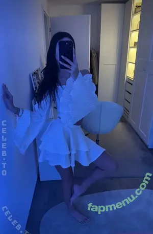 emiliaaa.rose / emilia.roseee nude photo #0136