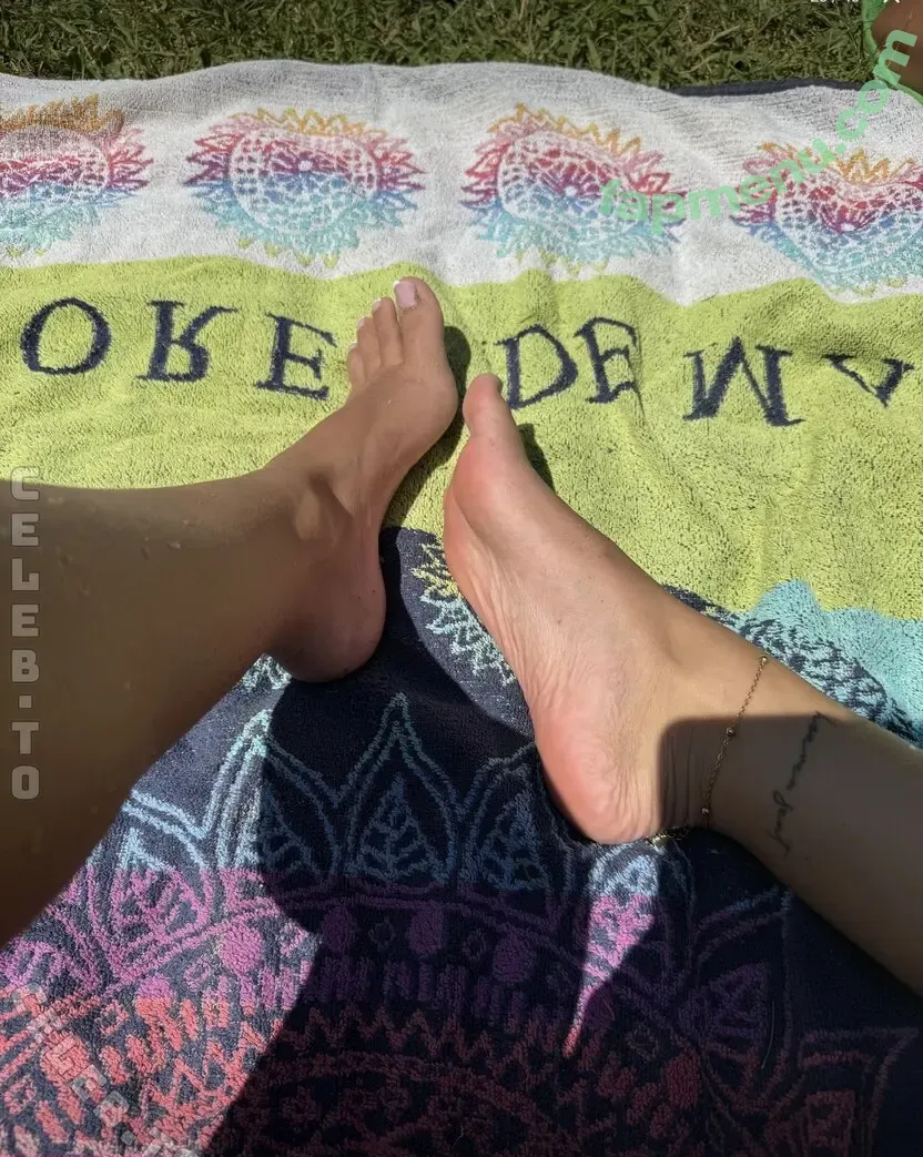 emiliaaa.rose nude photo #0129 (emilia.roseee)