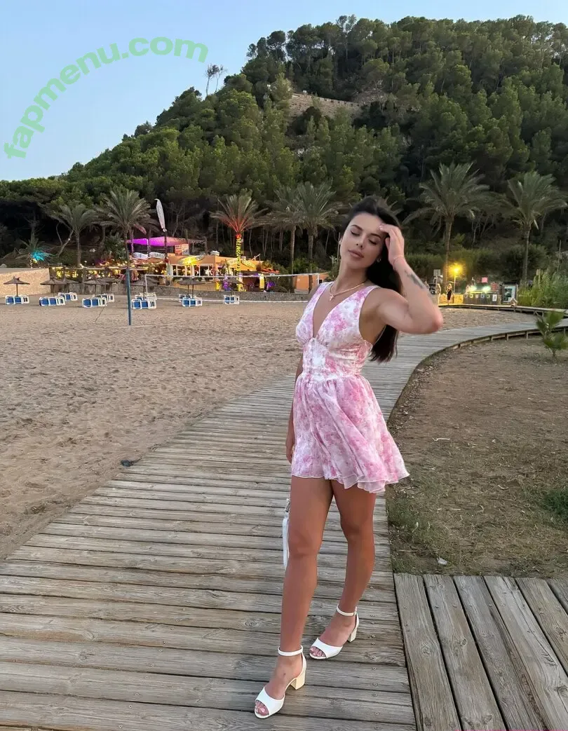 emiliaarola nude photo #0199 (sweetemiliaa)
