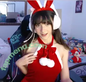 EmiliaCosplay / emilia.mason nude photo #0025