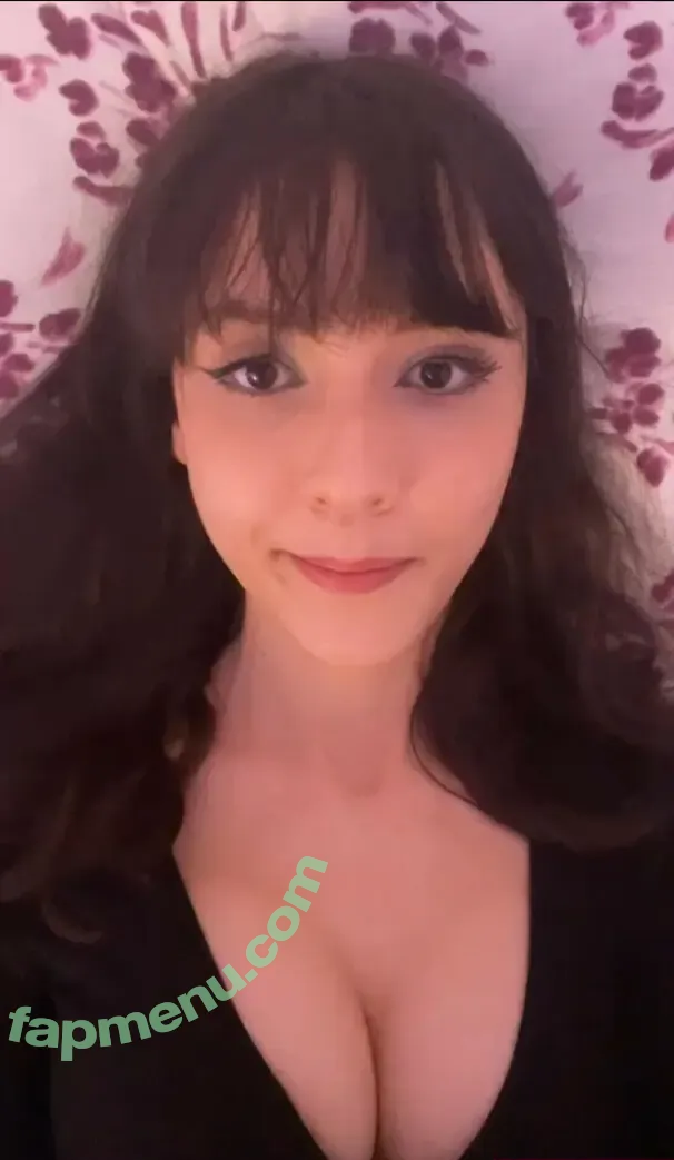 EmiliaCosplay nude photo #0021 (emilia.mason)