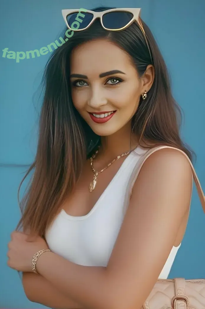 emilialiston1 nude photo #0003 (emili_aliston)