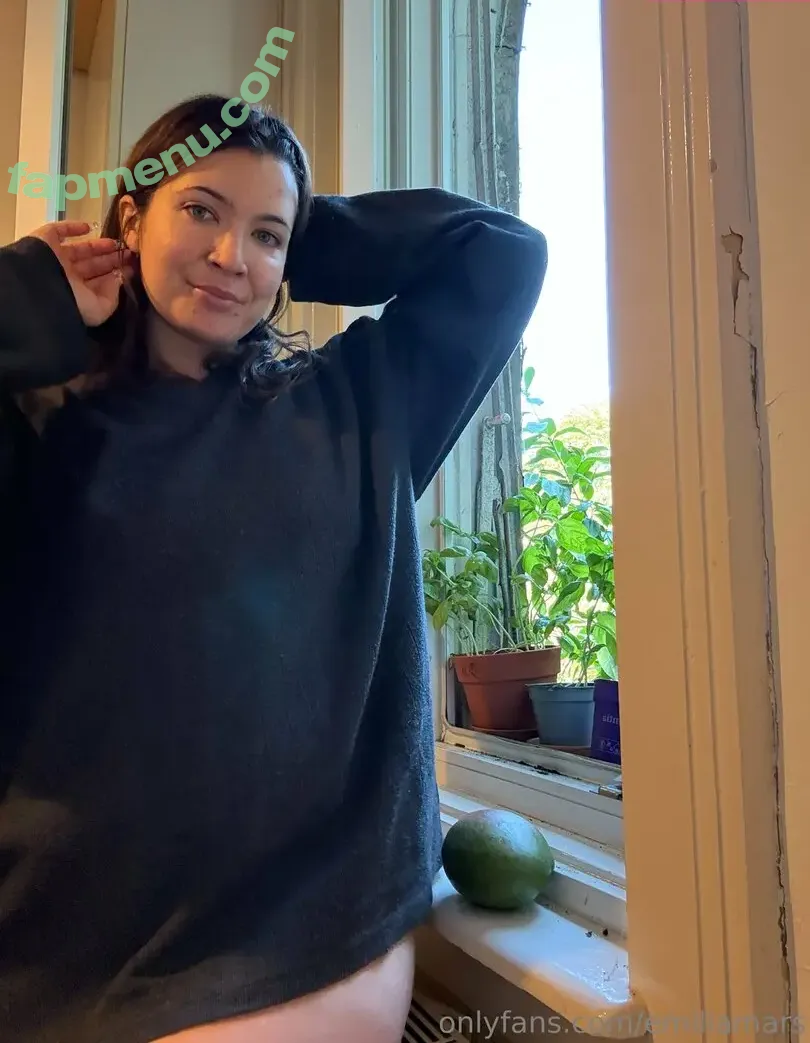 emiliamars nude photo #0386 (emiliamars)