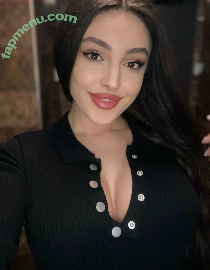 emiliawonderful nude photo #0013 (emilywondree)