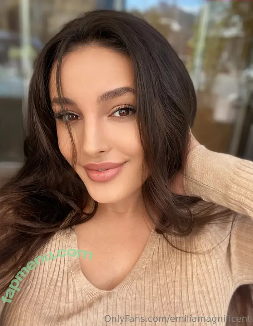 emiliawonderful nude photo #0014 (emilywondree)