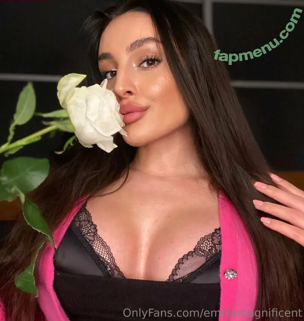 emiliawonderful nude photo #0017 (emilywondree)