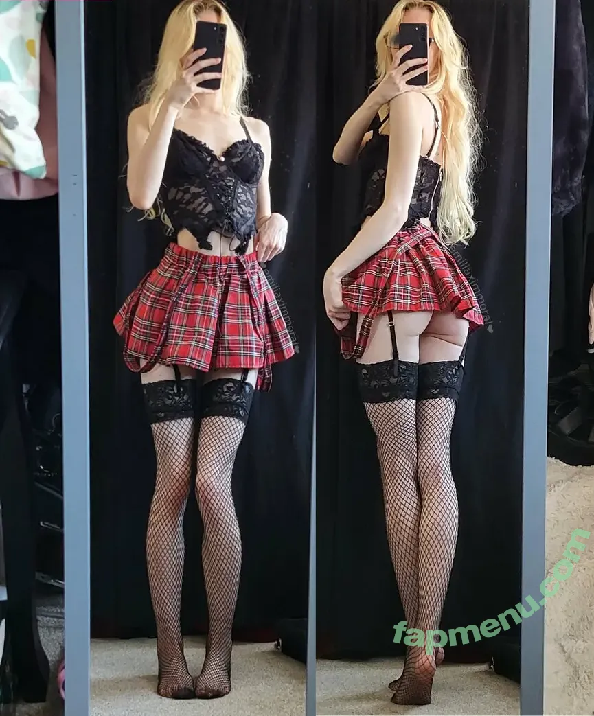 emiliaximmoral nude photo #0025 (emiliaximmoral)