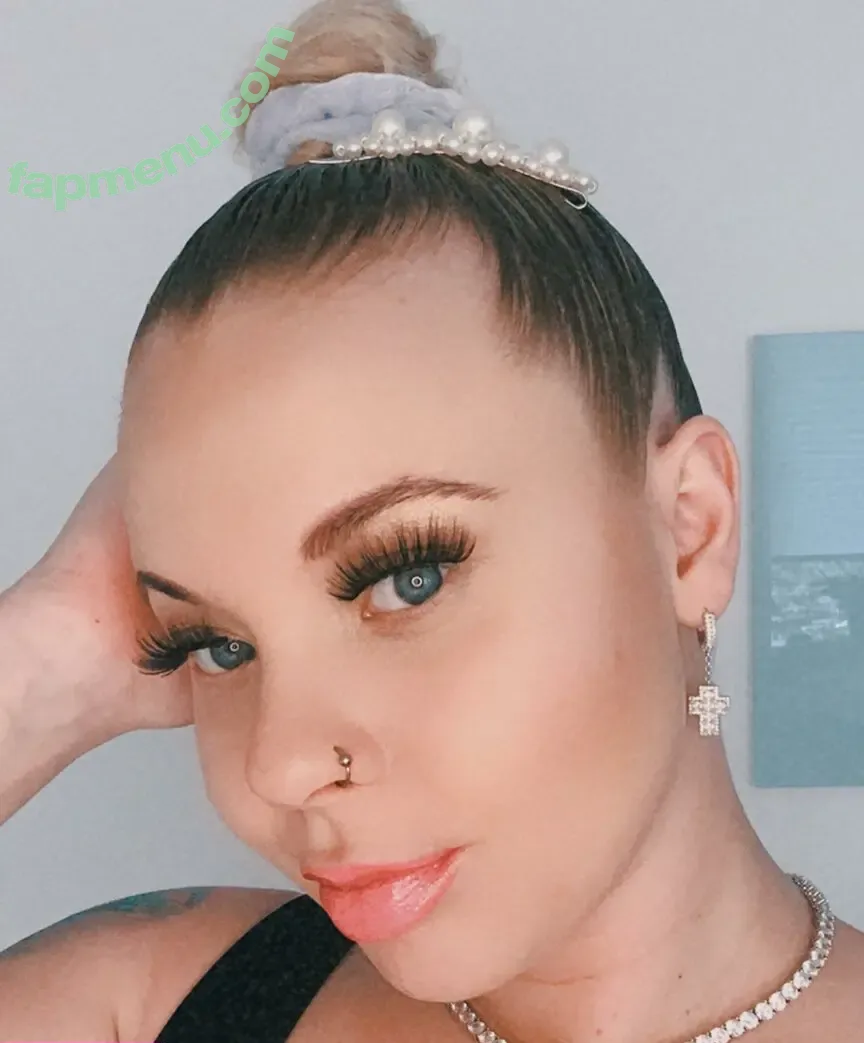Emilie Brooklyn nude photo #0013 (emiliebrooklyn_)