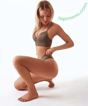  nude photo #0008