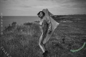 Emilie Payet / emilie_payet_artist / emiliepayet / emiliepayetmannequin nude photo #0077