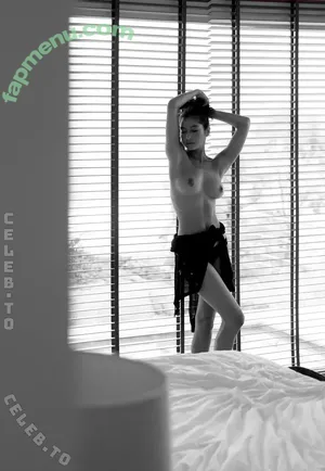 Emilie Payet / emilie_payet_artist / emiliepayet / emiliepayetmannequin nude photo #0098