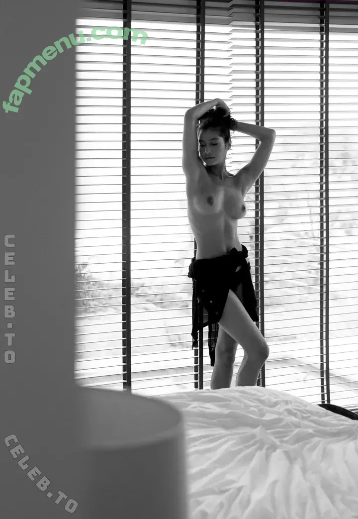 Emilie Payet nude photo #0098 (emilie_payet_artist / emiliepayet / emiliepayetmannequin)