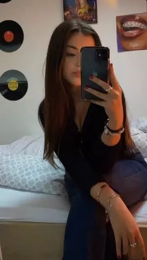 Emilie / Emiliemae_ / emmpot / emxx11 / eps nude photo #0025