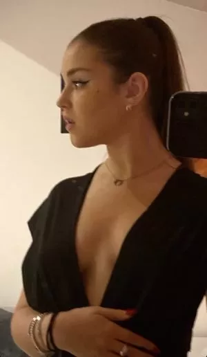 Emilie / Emiliemae_ / emmpot / emxx11 / eps nude photo #0042