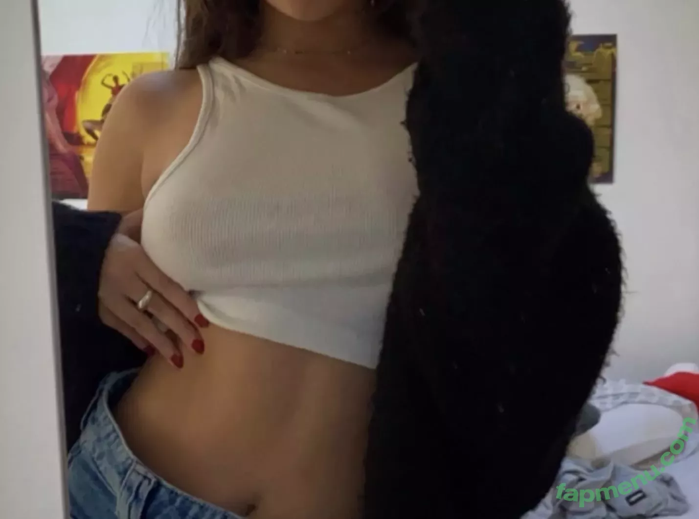 Emilie nude photo #0017 (Emiliemae_ / emmpot / emxx11 / eps)