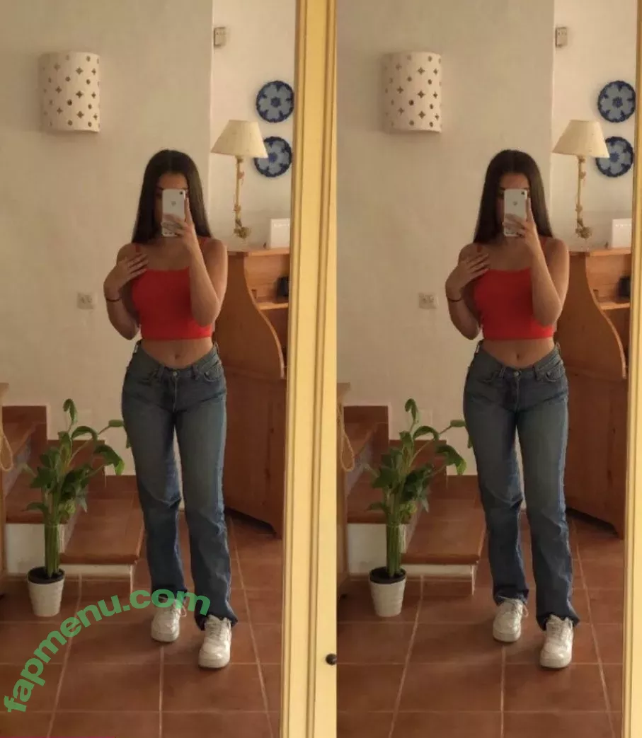 Emilie nude photo #0032 (Emiliemae_ / emmpot / emxx11 / eps)