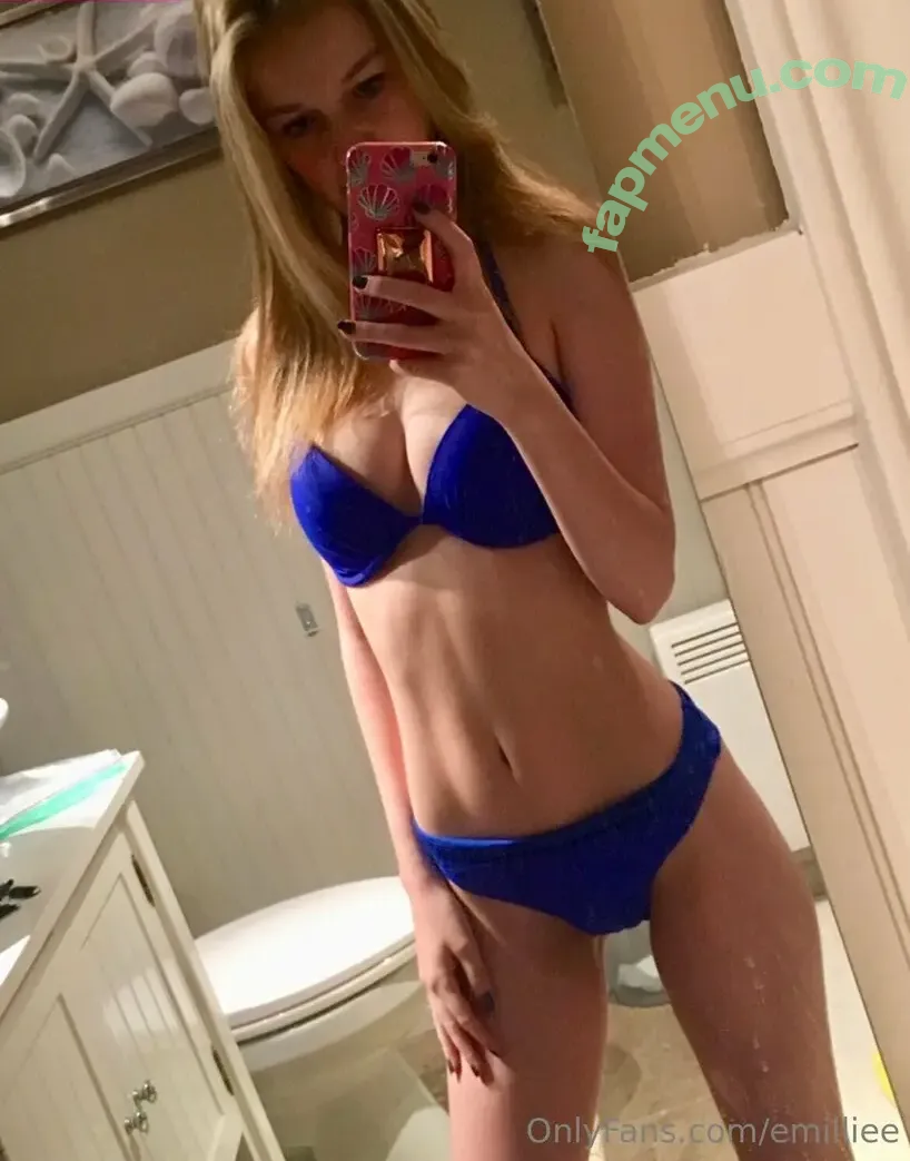 emilliee65 nude photo #0003 (emilliee65)