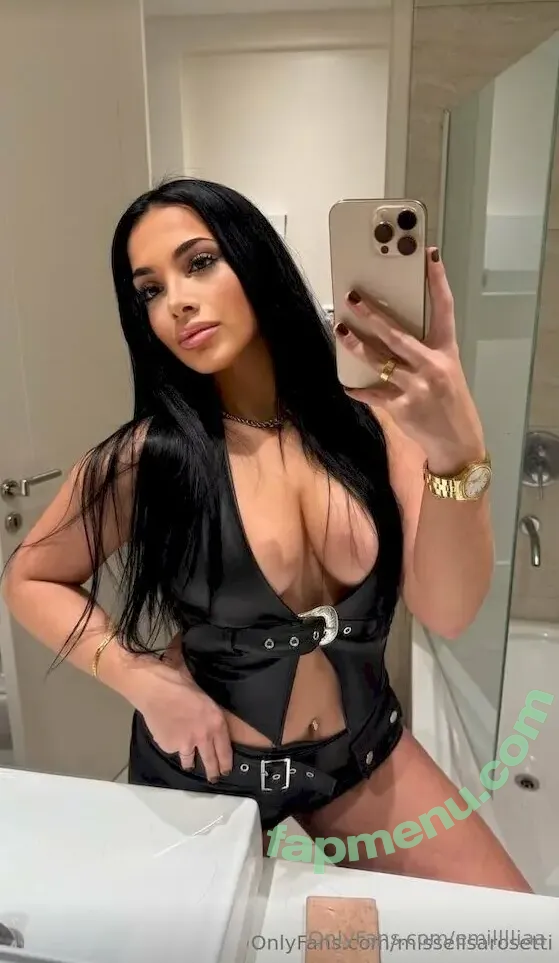 emilllliaa nude photo #0013 (emilllliaa)