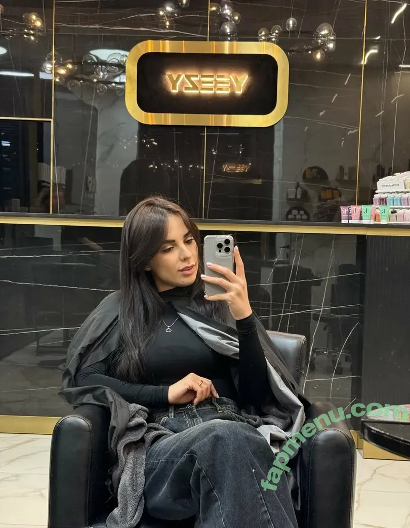 emilly_vip nude photo #0011 (emilly_vip)