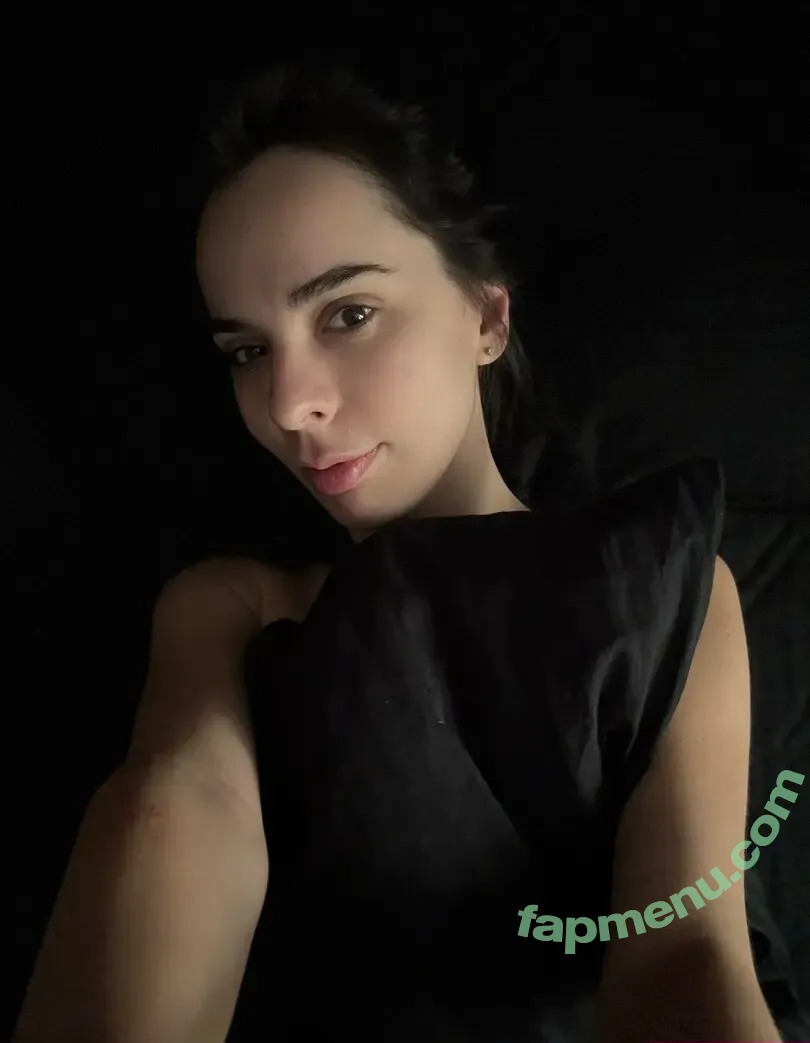 emilly_vip nude photo #0026 (emilly_vip)