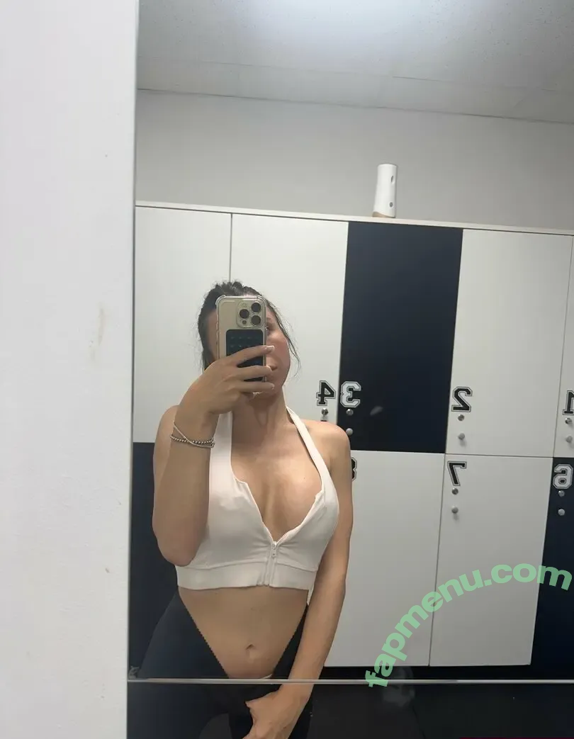 emillytoffee nude photo #0016 (emily_toffee_feni)