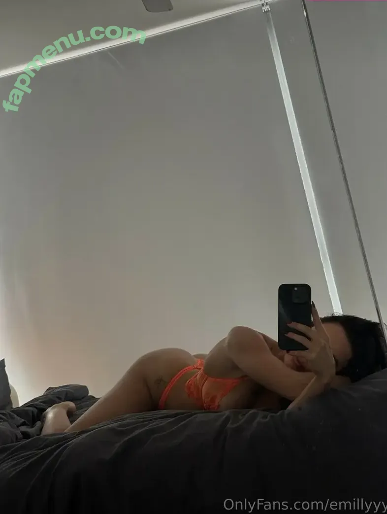 Emillyyyx nude photo #0009 (Emillyyyx)