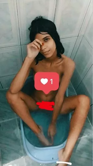 Emiloli / Emiloliofc / Emily Lopes / erololi nude photo #0004