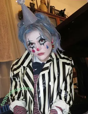 Emily Alyn Lind / emilylind nude photo #0201