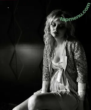 Emily Alyn Lind / emilylind nude photo #0202