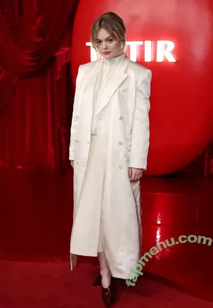 Emily Alyn Lind / emilylind nude photo #0272