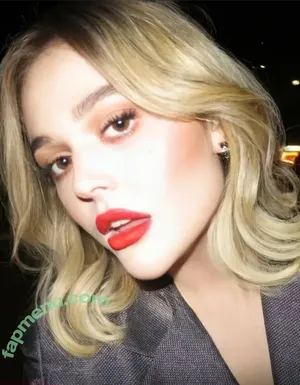 Emily Alyn Lind / emilylind nude photo #0291