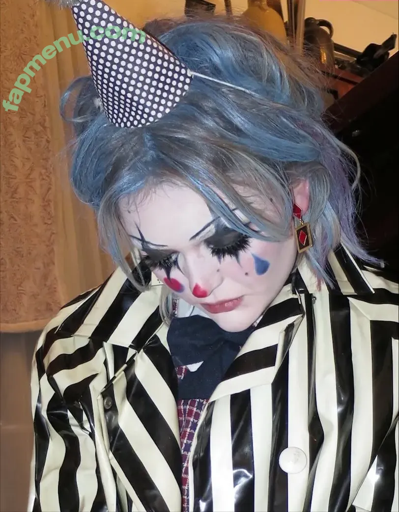 Emily Alyn Lind nude photo #0200 (emilylind)