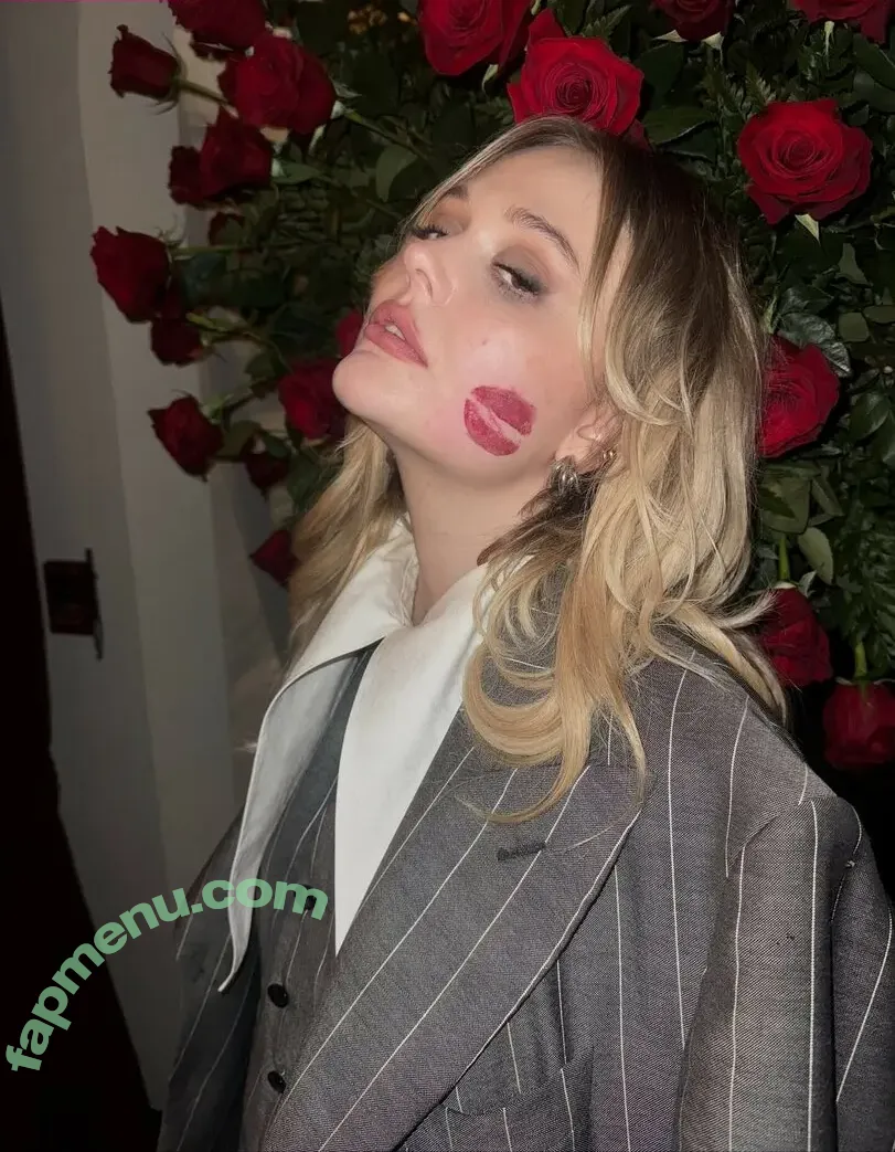 Emily Alyn Lind nude photo #0230 (emilylind)