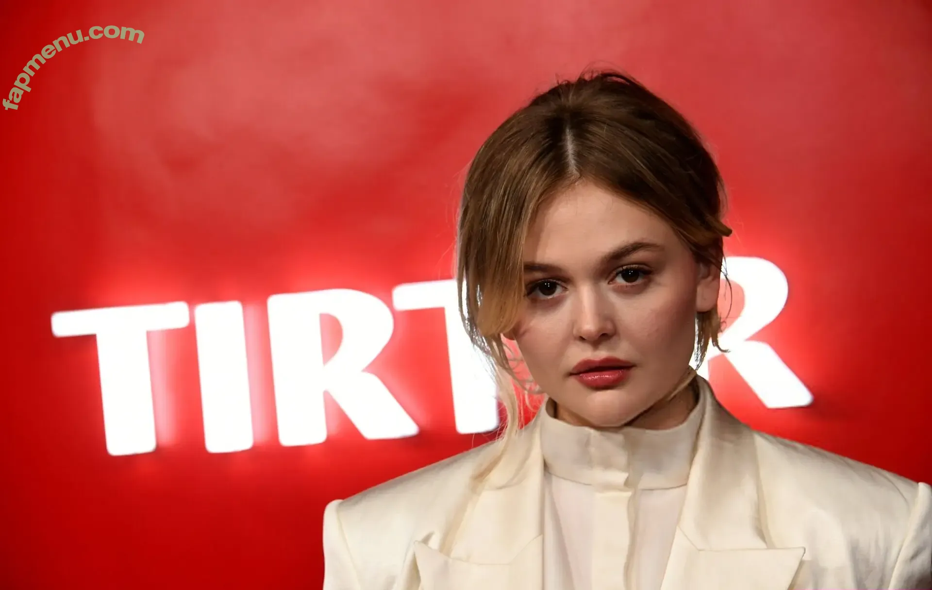 Emily Alyn Lind nude photo #0267 (emilylind)