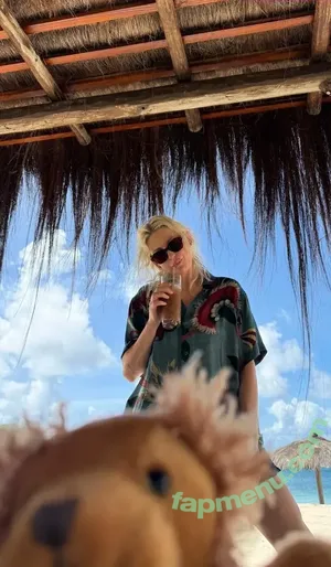 Emily Armstrong / Dead Sara / Linkin Park / emilyarmstrong nude photo #0073