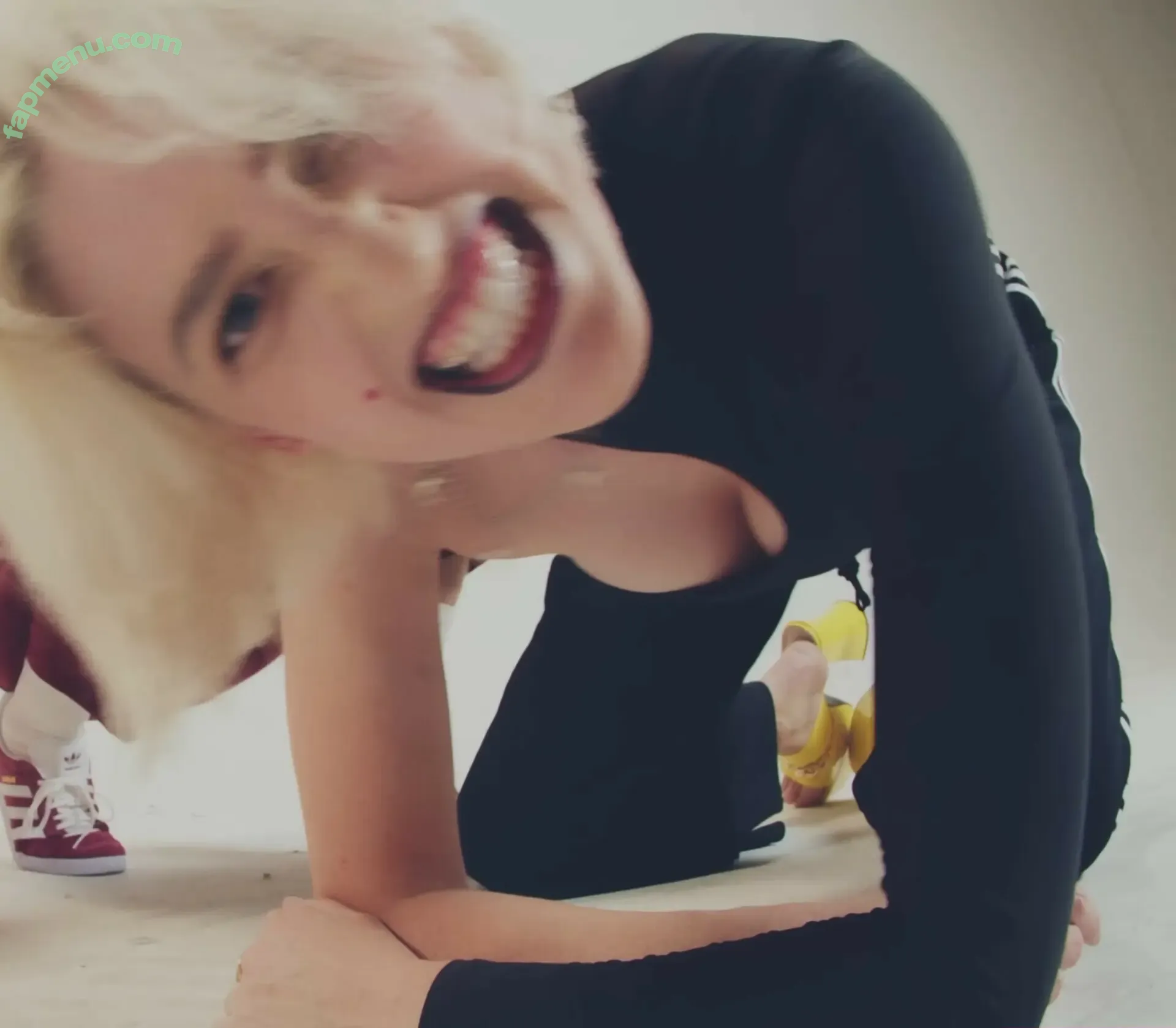 Emily Armstrong nude photo #0016 (emilyarmstrong)