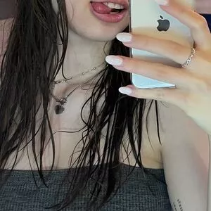 Emily Asmr / cherryemyy / emilyasmrr / emilysmilla nude photo #0096