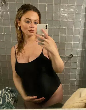 Emily Atack / emilyatack nude photo #0661