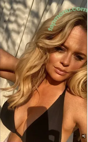 Emily Atack / emilyatack nude photo #0916