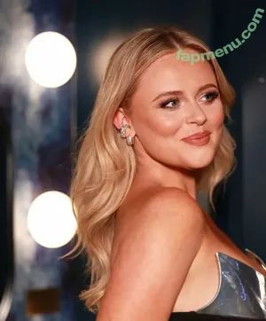 Emily Atack / emilyatack nude photo #0977