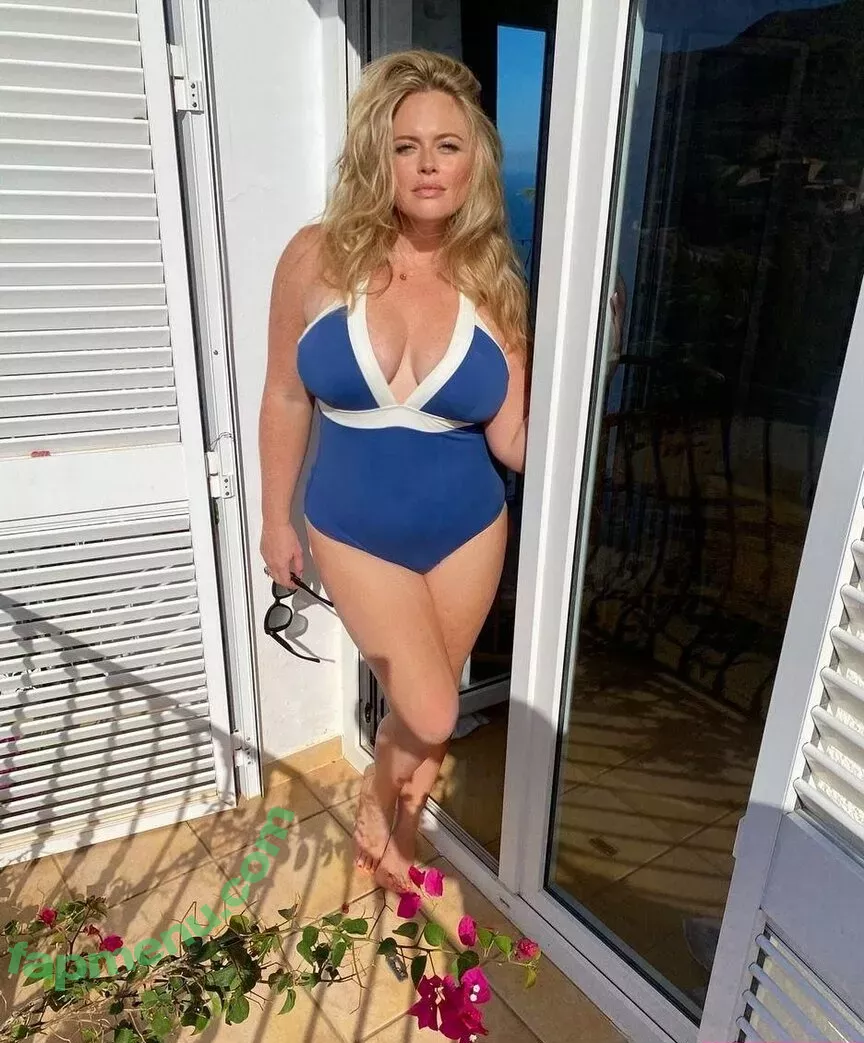 Emily Atack nude photo #0777 (emilyatack)