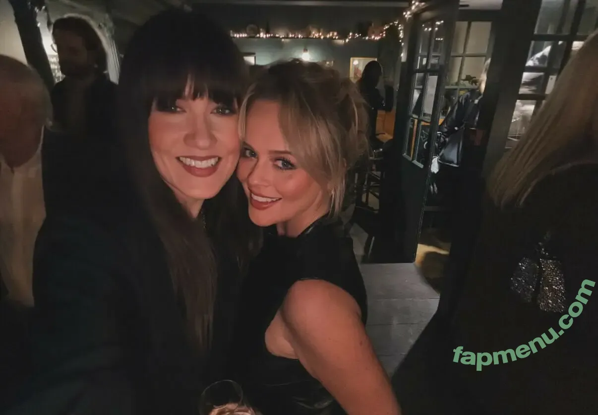 Emily Atack nude photo #1027 (ematack / emilyatack)