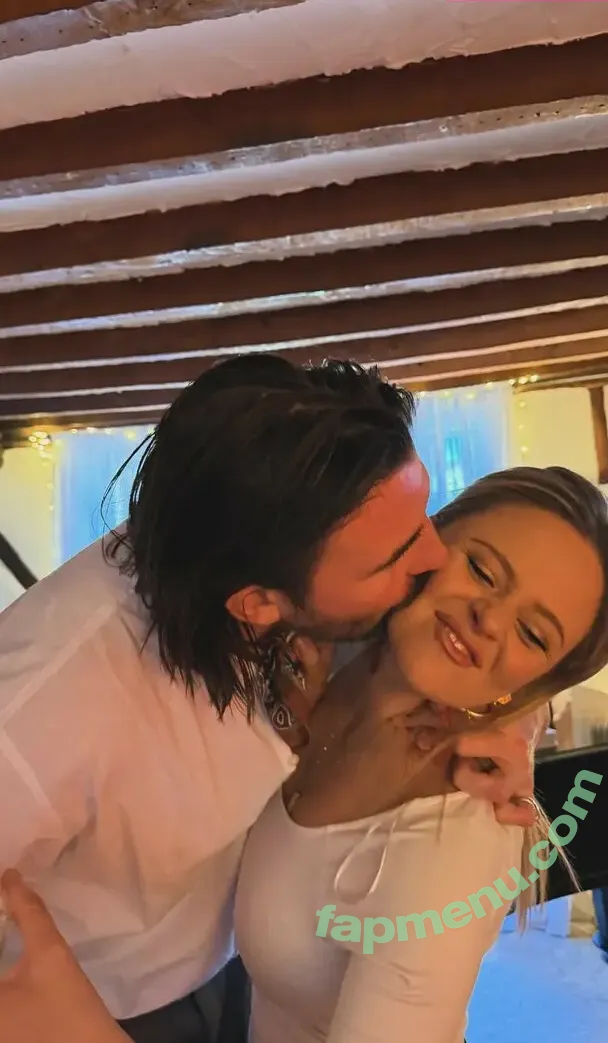 Emily Atack nude photo #1029 (ematack / emilyatack)