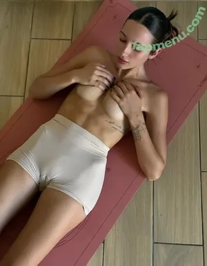 Emily Berryy / EmilyyInfinity / emily_berryy nude photo #0170