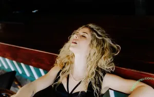 Emily Bett Rickards / emilybett nude photo #0132