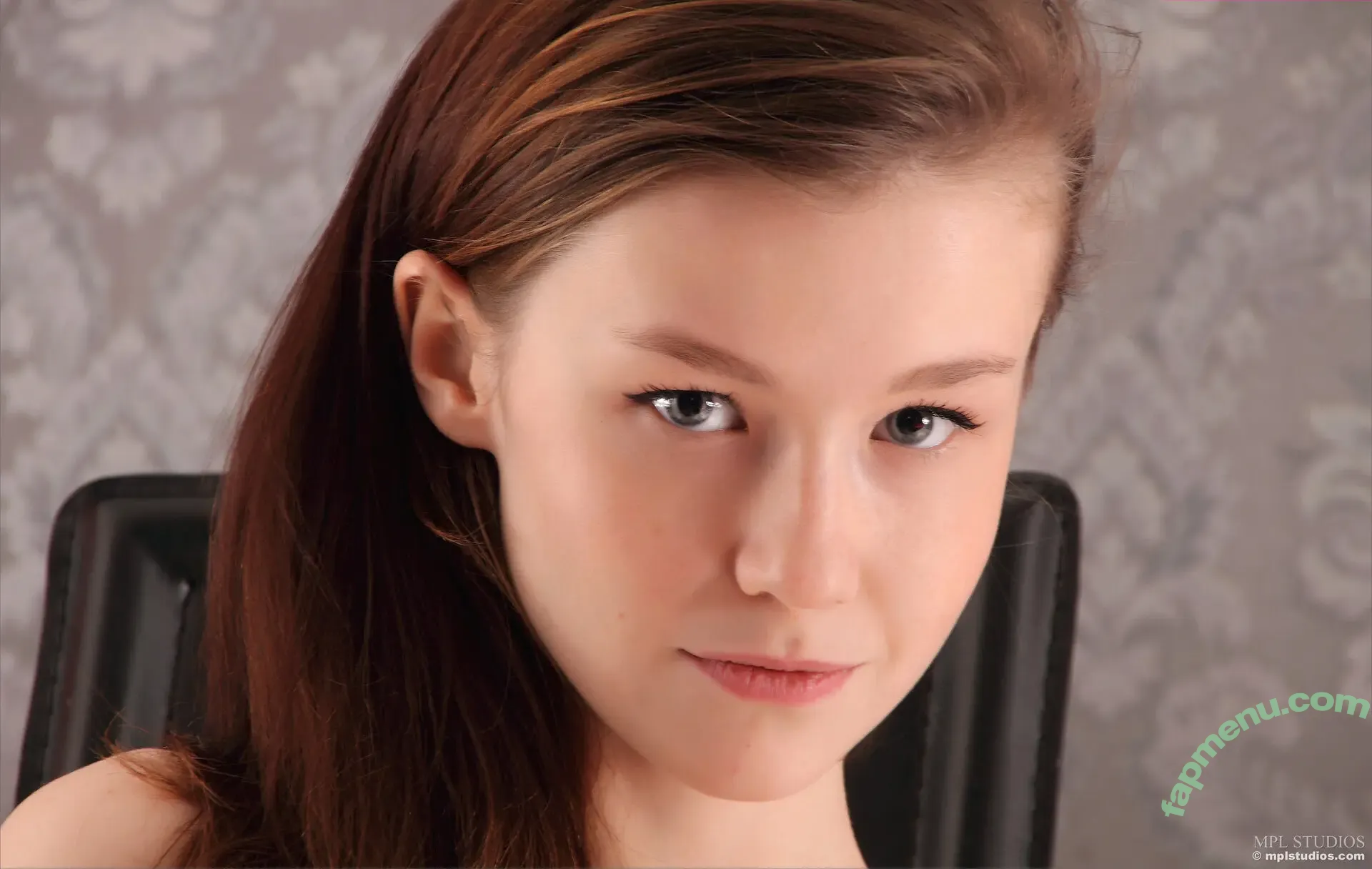 Emily Bloom nude photo #6978 (emilybloomshow / theemilybloom)