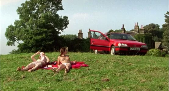 Emily Blunt / _emily_blunt_ nude photo #0001