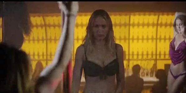 Emily Blunt / _emily_blunt_ nude photo #0140