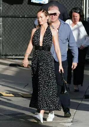 Emily Blunt / _emily_blunt_ nude photo #0297