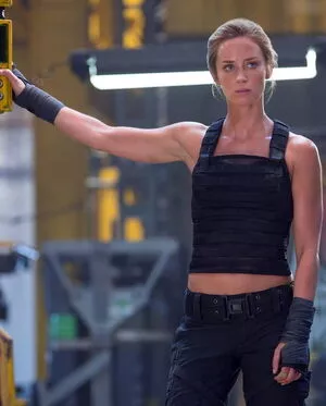 Emily Blunt / _emily_blunt_ nude photo #0476